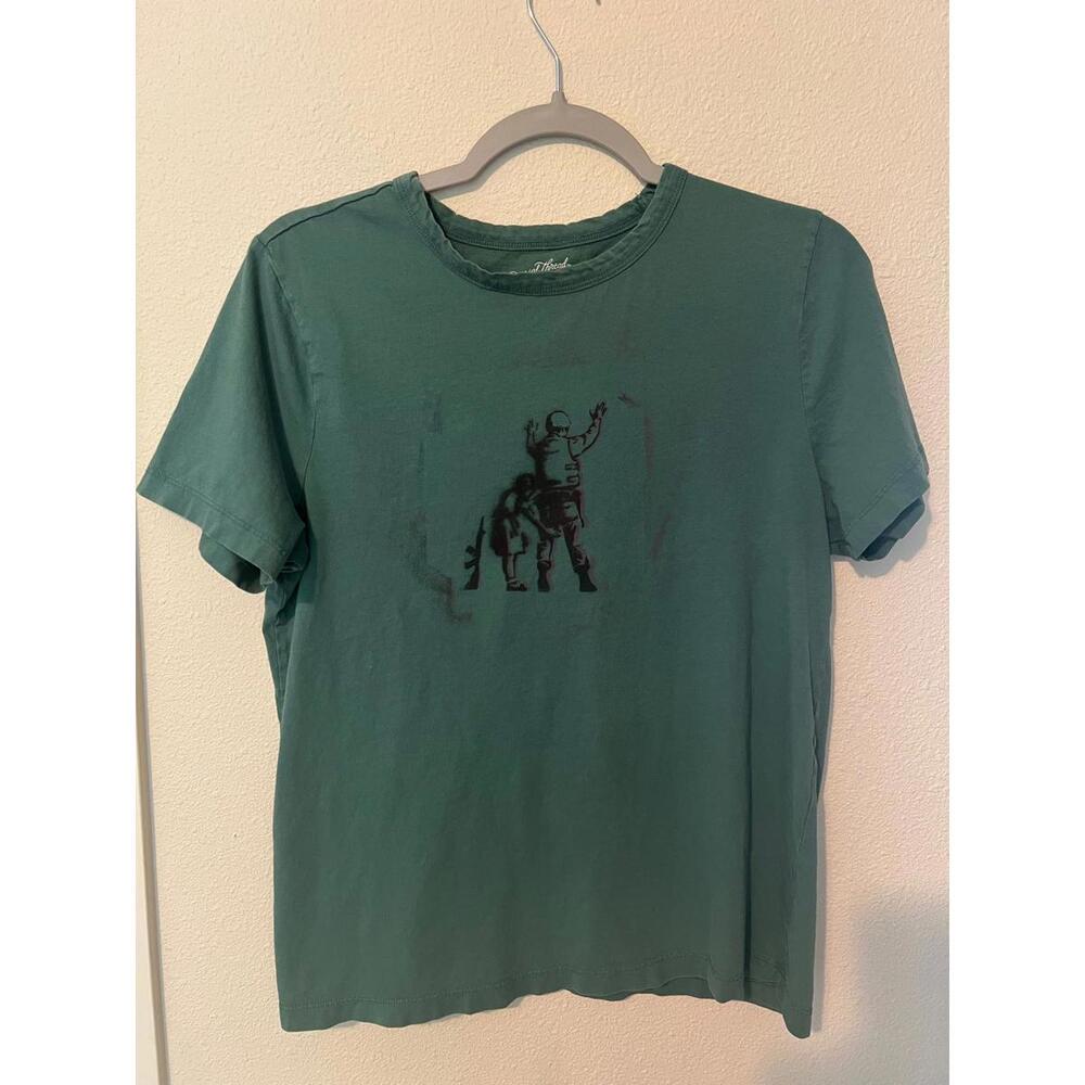 Hand Spray Painted Banksy Stencil Green Tee Street Art Vintage Style M